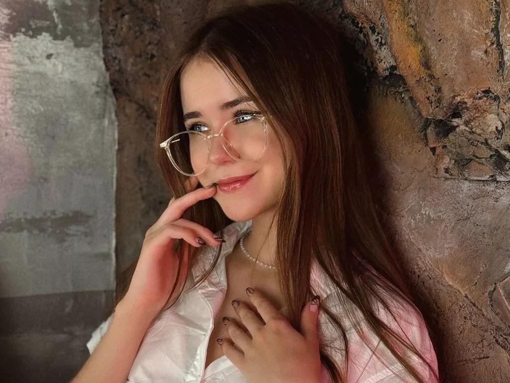 Photos of CharilWilsun from LiveJasmin is Freechat