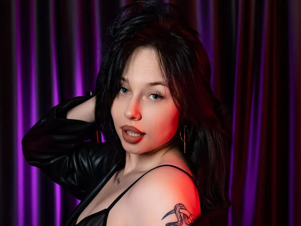 Photos of ElliTrue from LiveJasmin is Freechat