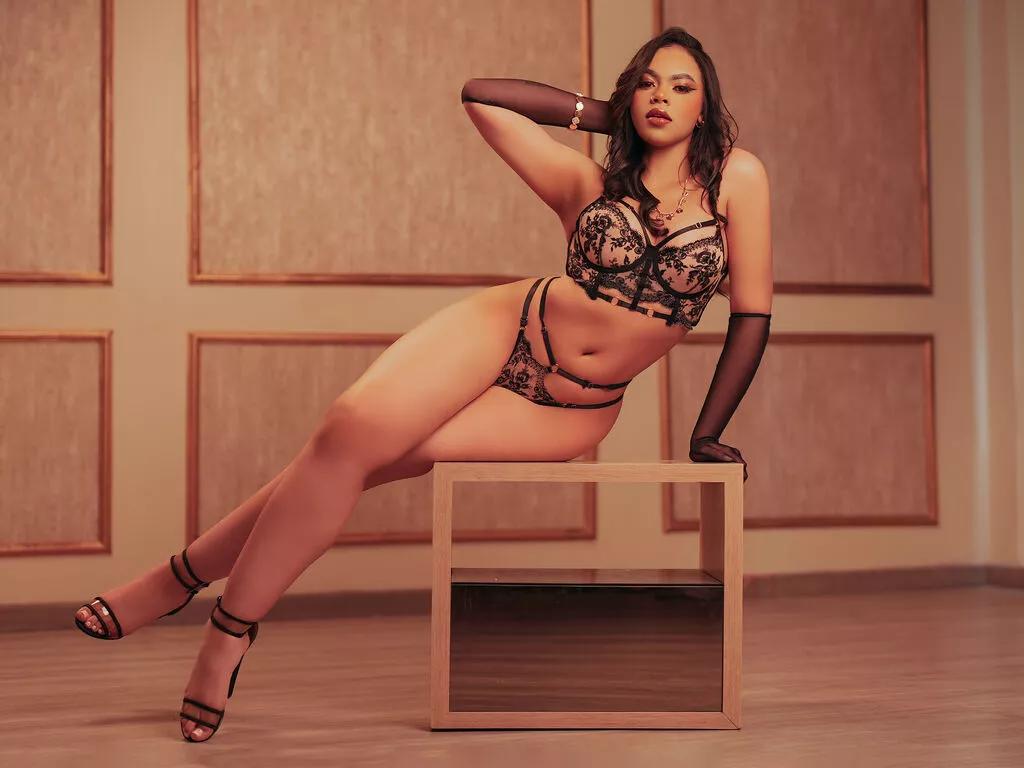 Photos of NicoleViscontti from LiveJasmin is Freechat