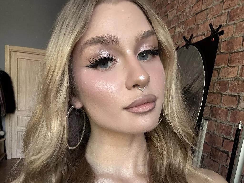 Photos of SaphiraLuxe from LiveJasmin is Freechat