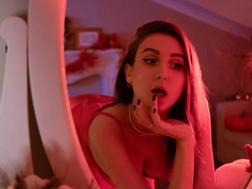 Photos of SophieTuckers from LiveJasmin is Group