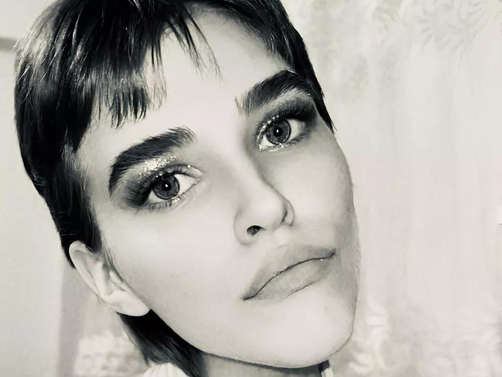 Photos of UdelaHailey from LiveJasmin is Freechat