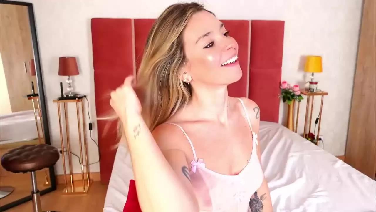 Photos of AliceViva from Streamray is Private