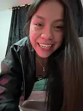 -Selene- from StripChat is Freechat