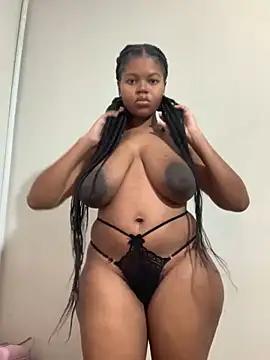 Freechat girls entertainers: Energize your senses with our matured streamers, who make messaging sweet and slutty at the same time.