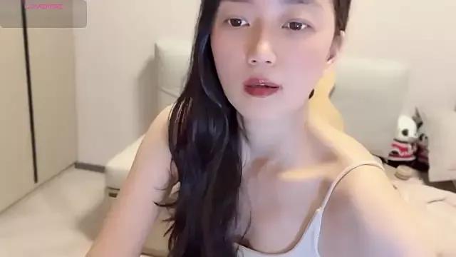 Photos of A-xena from StripChat is Freechat