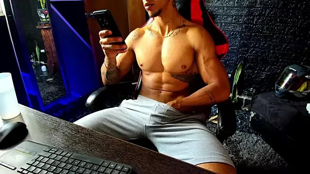 Adam_Valenciia from StripChat