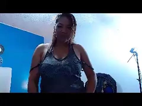 Adarasaenz_ from StripChat
