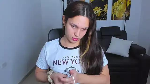 alexaryderr from StripChat is Freechat