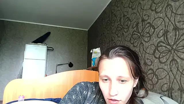 Alisacucumber webcams show profile image 