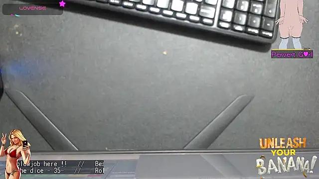 amazing_sharlott from StripChat