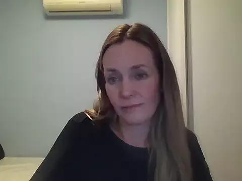 Annylove1 from StripChat
