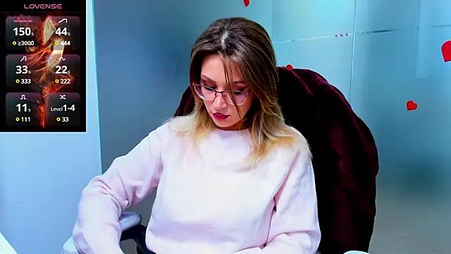 anyarosses from StripChat