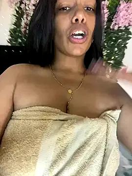 Photos of ArielleMillerr from StripChat is Freechat