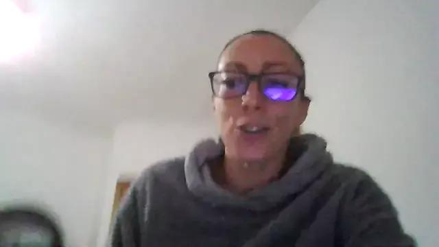 Photos of Astrid3 from StripChat is Private