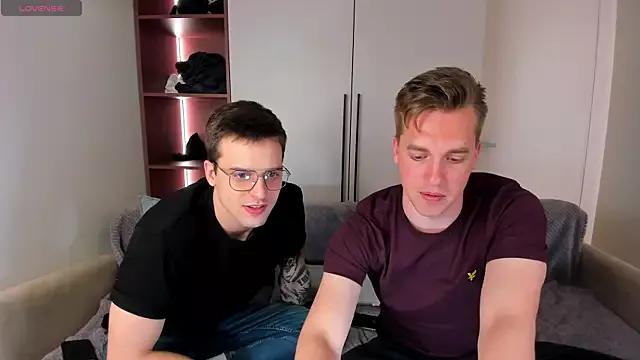 Photos of AustinButler from StripChat is Freechat