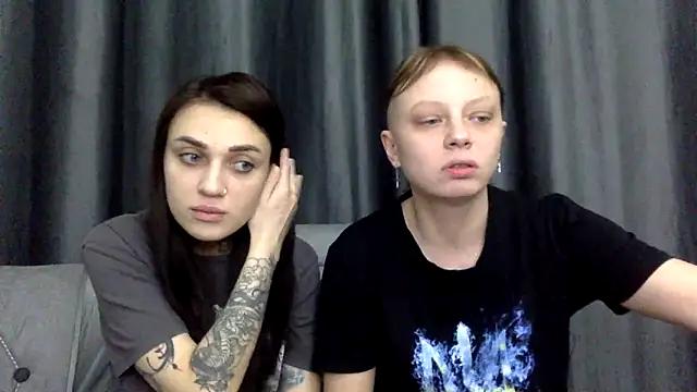 BabyLizas from StripChat