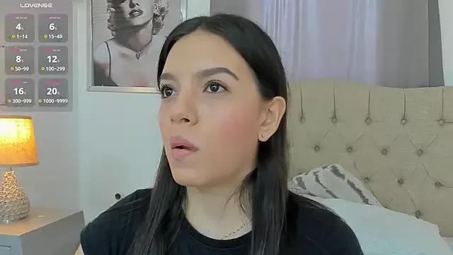 Photos of Beautyari_ from StripChat is Freechat