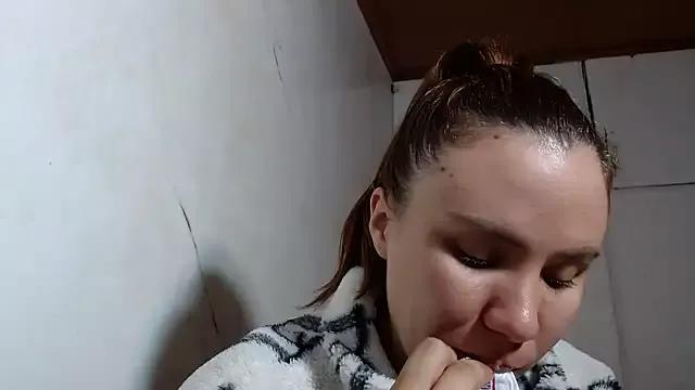 becca24 from StripChat