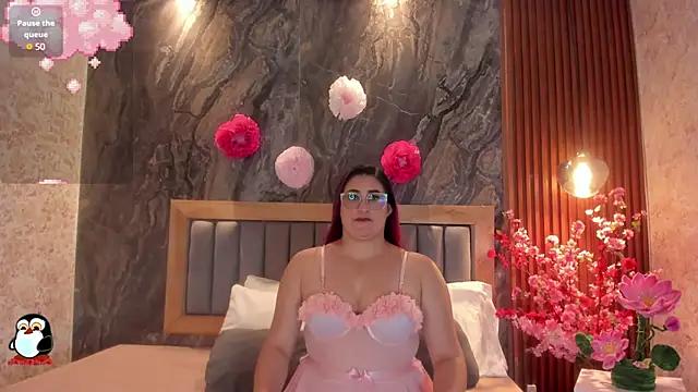 BellaPeers_ from StripChat