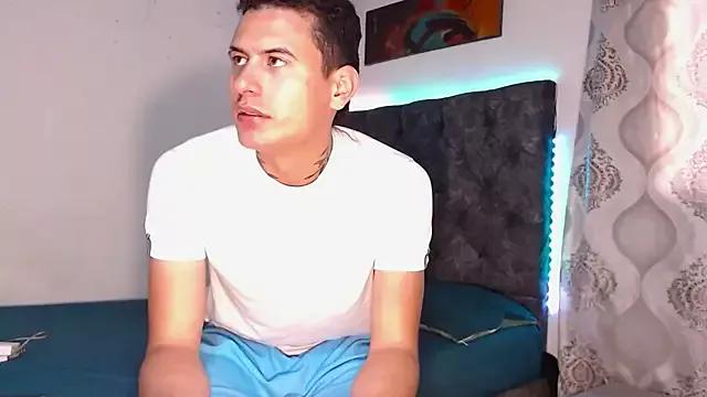 Photos of brandon_a_collin from StripChat is Freechat