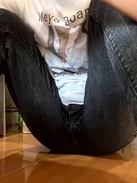 bunny_yummy08 from StripChat