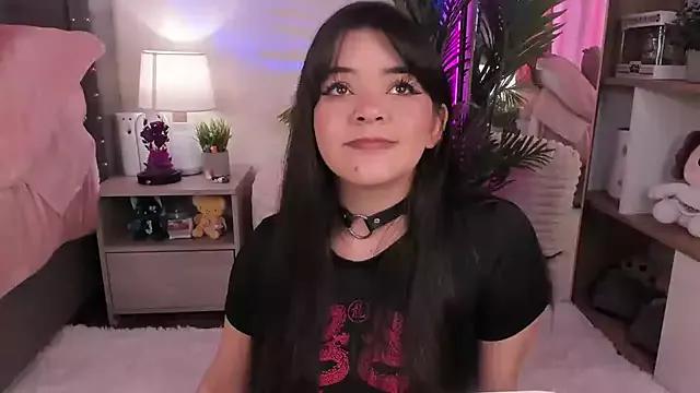 cammiefoalss from StripChat