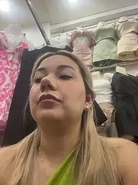 Photos of caro_1506 from StripChat is Private