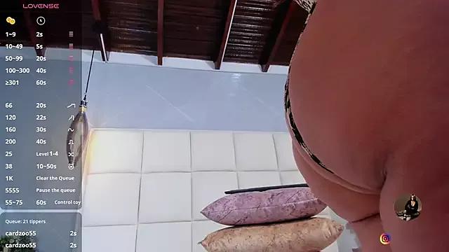 Caro_martinezz webcams show profile image 