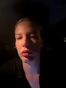 Photos of Chloemillerrxx from StripChat is Group