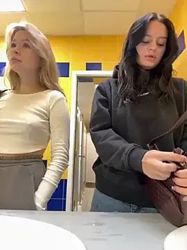 Photos of Cum_girlss from StripChat is Group