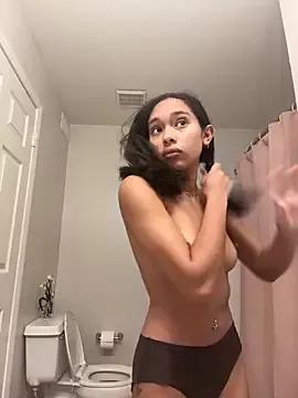 Photos of cupcakemia from StripChat is Freechat