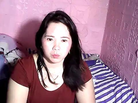 Cutehornywetmom webcams show profile image 