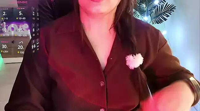 Dazzling-zaara from StripChat