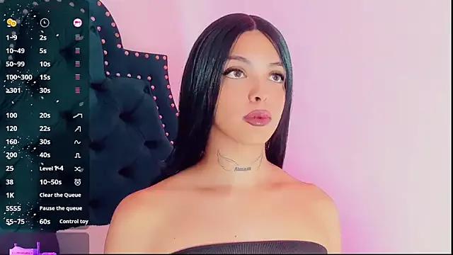 Emmaa_Saenz_ from StripChat