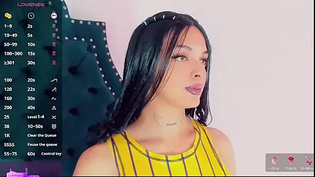 Emmaa_Saenz_ from StripChat