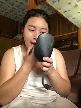 Ennhung from StripChat