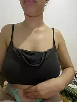 Photos of farah-36 from StripChat is Freechat
