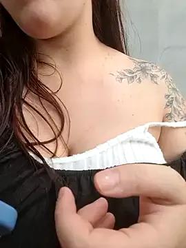 Photos of Finallytty_womandportypat from StripChat is Freechat