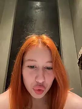 Photos of Foxy_Heart from StripChat is Private