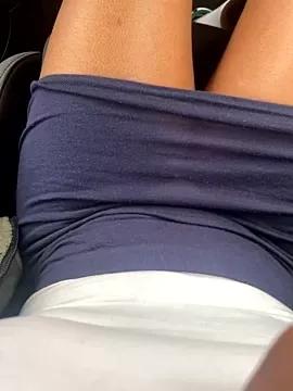 Genevieve2022 from StripChat