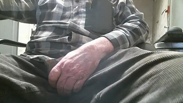 HaraldGermany from StripChat