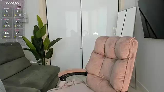 helen_ramsay from StripChat
