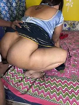 Photos of Horny-Rose-Fantasy from StripChat is Freechat