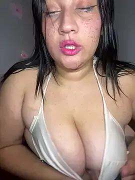 hornyalexxa from StripChat is Freechat