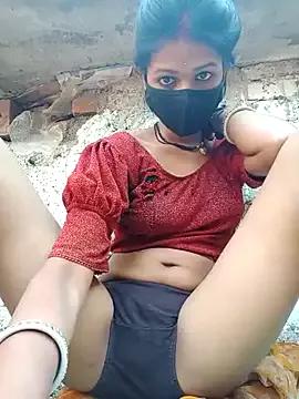 Freechat girls entertainers: Energize your senses with our matured streamers, who make messaging sweet and slutty at the same time.