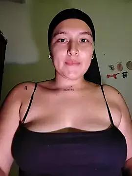 Photos of hulya_naim from StripChat is Freechat