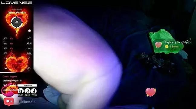 iliebetights from StripChat