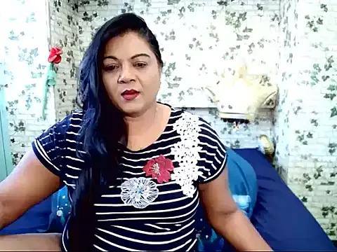 IndianDelia from StripChat