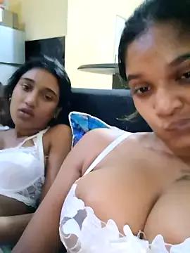 Photos of Indianqueen03 from StripChat is Freechat